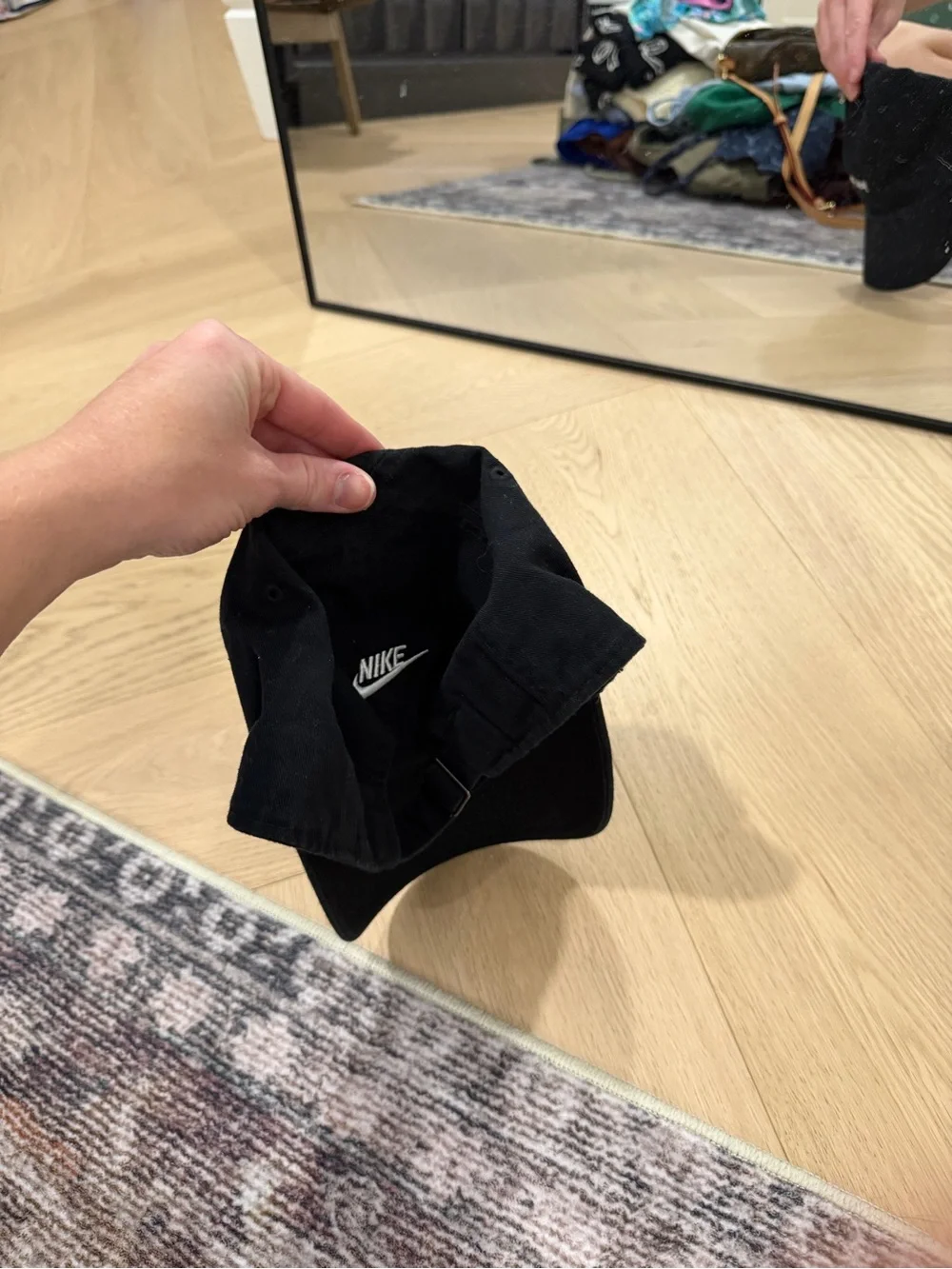Nike Black 'Just do it.' Embroidered Baseball Cap